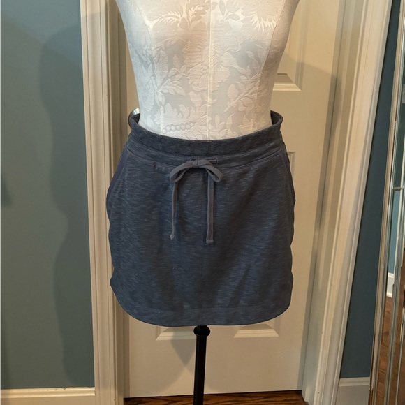 Athleta Skirt - Picture 2 of 13
